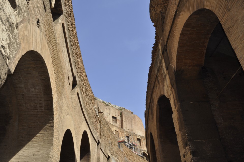 Colosseo, Colosseum, Travel, Travel Tuesday, Rome, Italy, Wonders Of The World